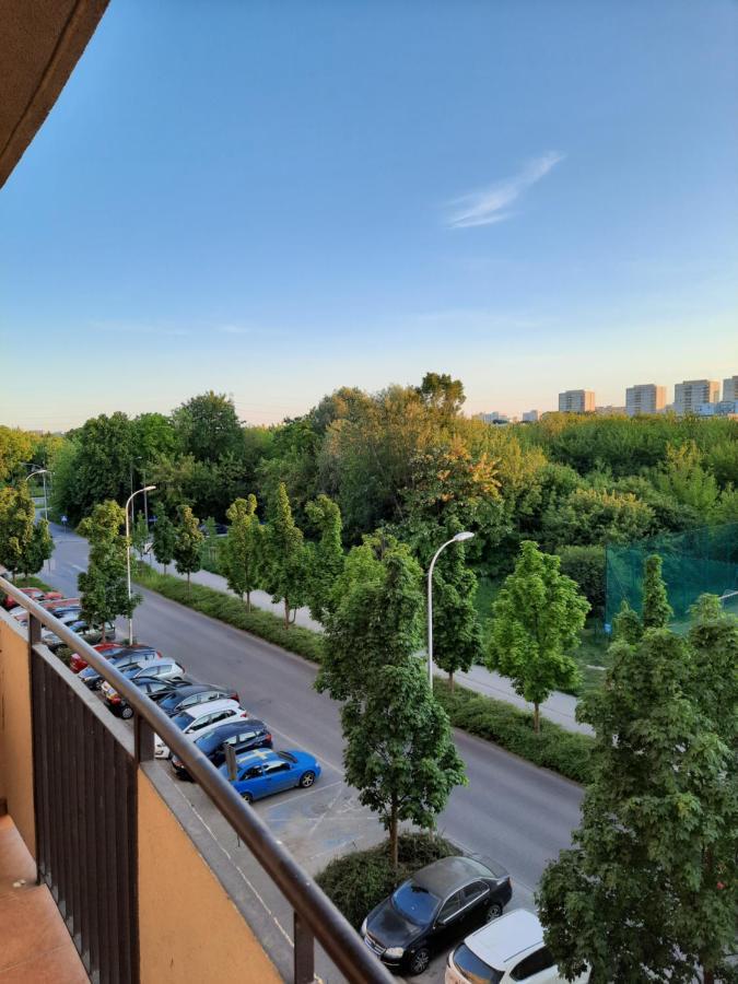 Sloneczny Apartament Bluszczanska Apartamento Varsóvia Exterior foto